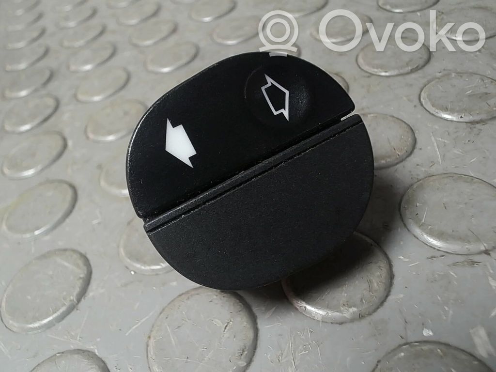 Ford Fiesta Electric window control switch 