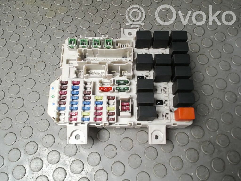 Smart ForFour I Saugiklių dėžė (komplektas) 