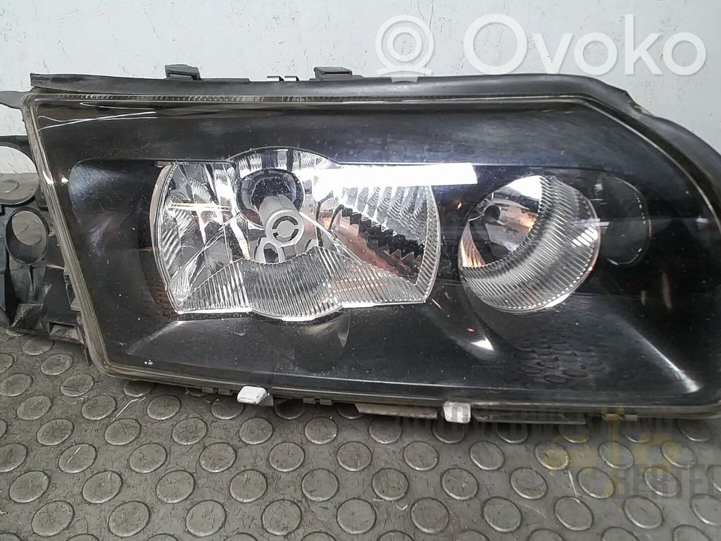 Scheinwerfer   31446841,8678109