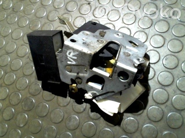 Etuoven lukko   51218168924,0000