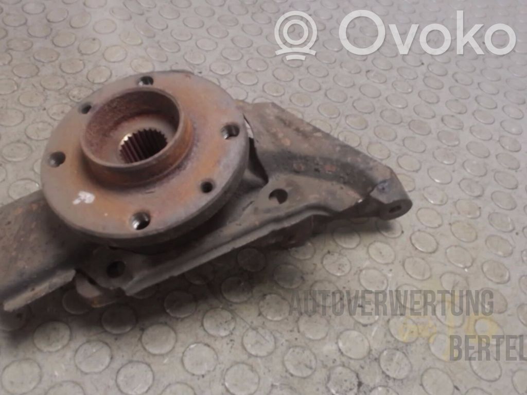 Alfa Romeo 145 - 146 Zwrotnica koła przedniego 