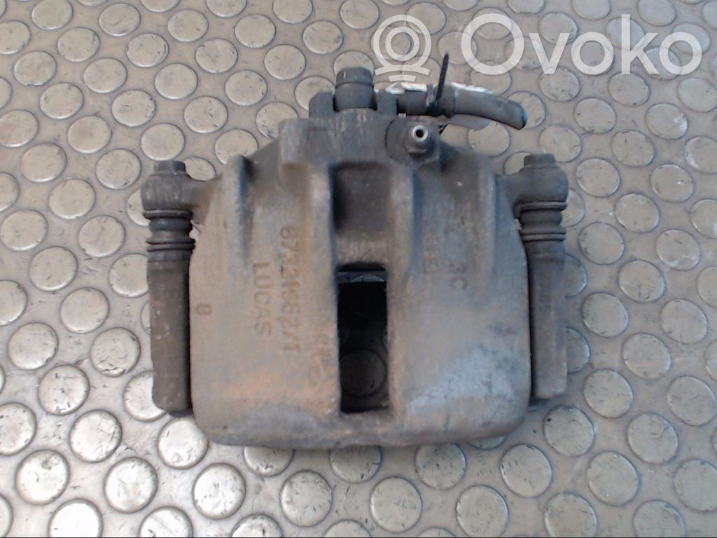 Caliper de freno delantero