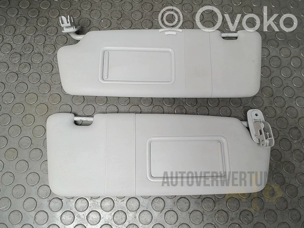 Audi A3 S3 8P Häikäisysuoja