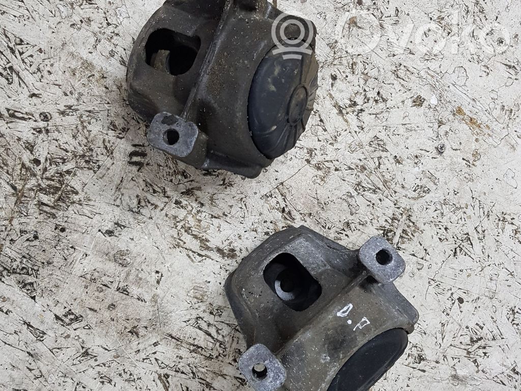 Support de moteur, coussinet