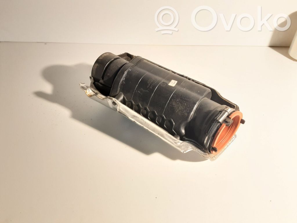 Other engine part   31474846,31474846