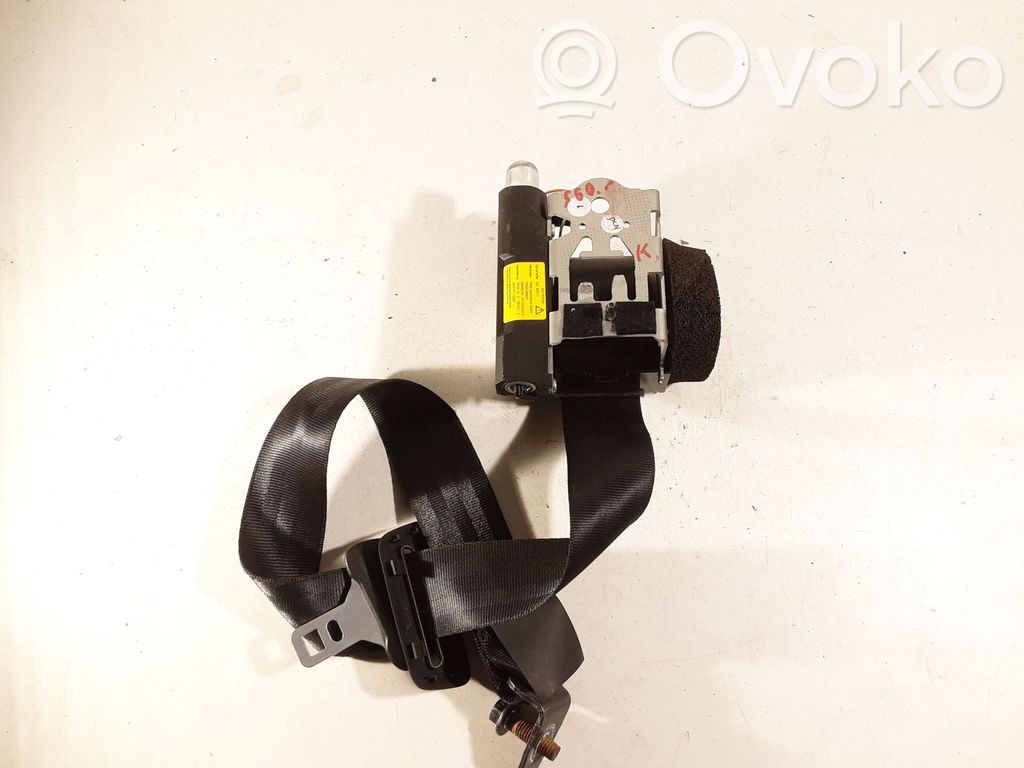 Volvo S60 Cinturón trasero 