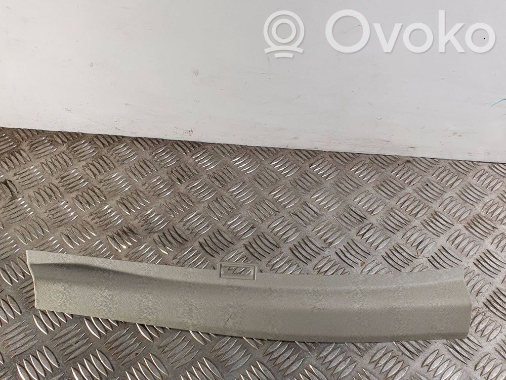 Volvo S60 Pilar (C) 