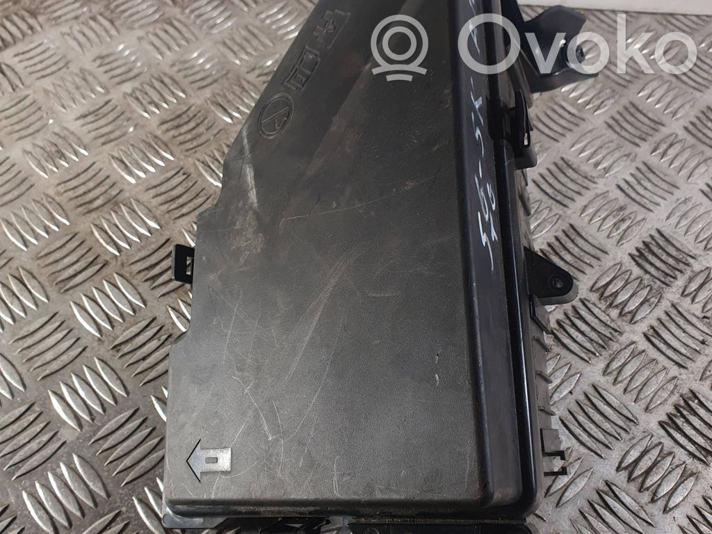Volvo S60 Skrzynka bezpieczników / Komplet 