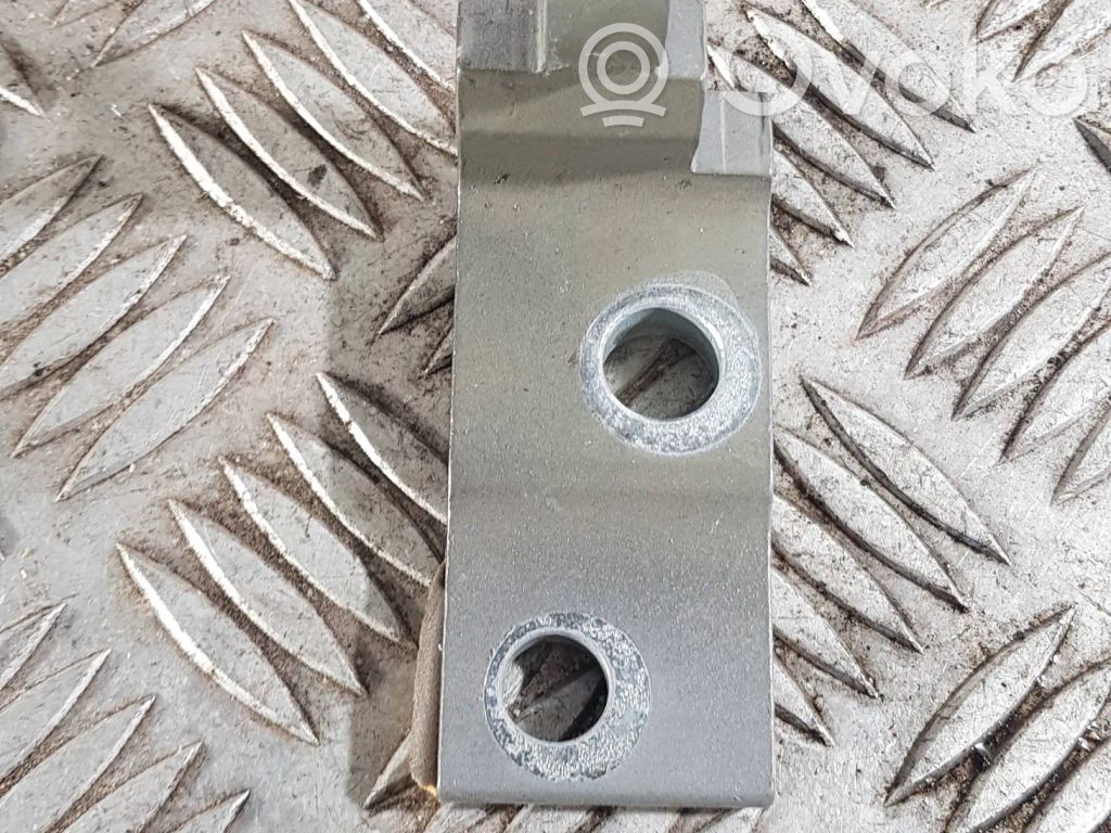 Volvo S60 Front door upper hinge 
