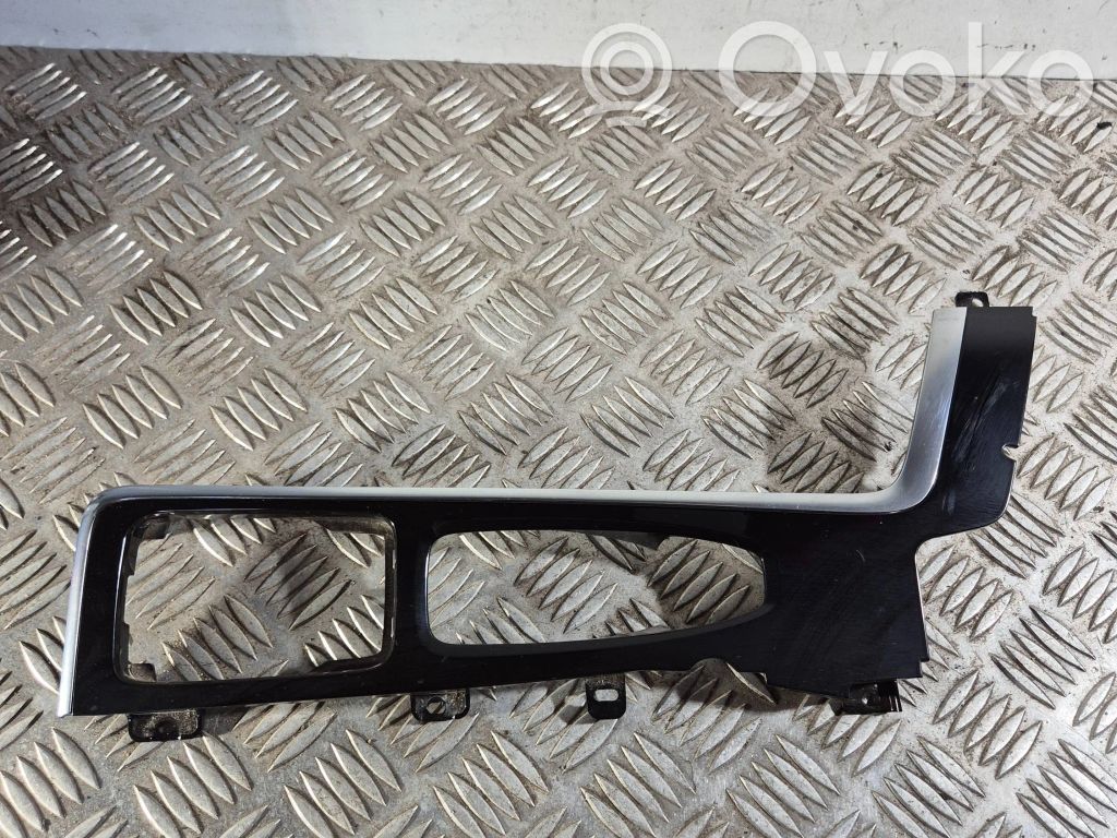 Volvo XC60 Panel trim 