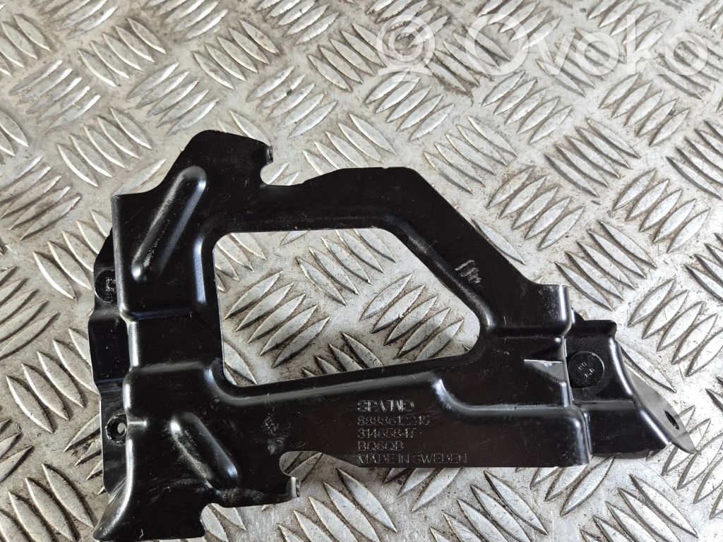Volvo XC40 Other engine bay part 