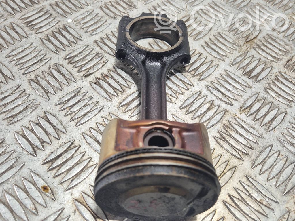 Pistón   83L38