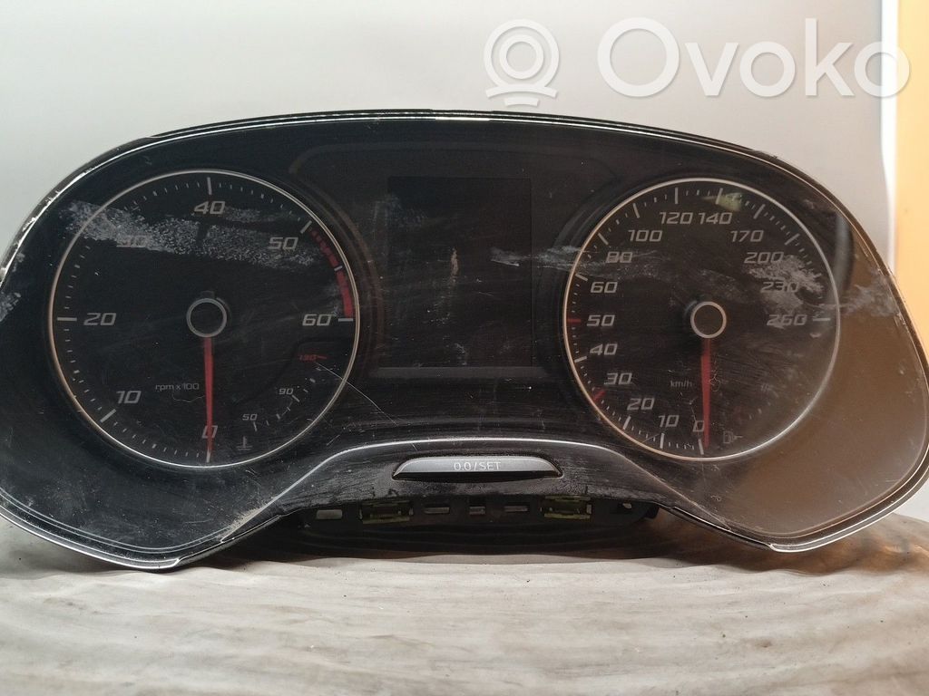 Speedometer (instrument cluster)   5F0920871A,A2C32604000,A2C83745400085895