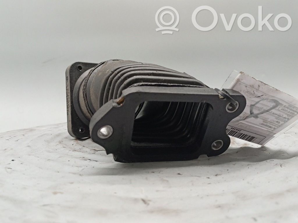 Ford Focus C-MAX Turbo air intake inlet pipe/hose 