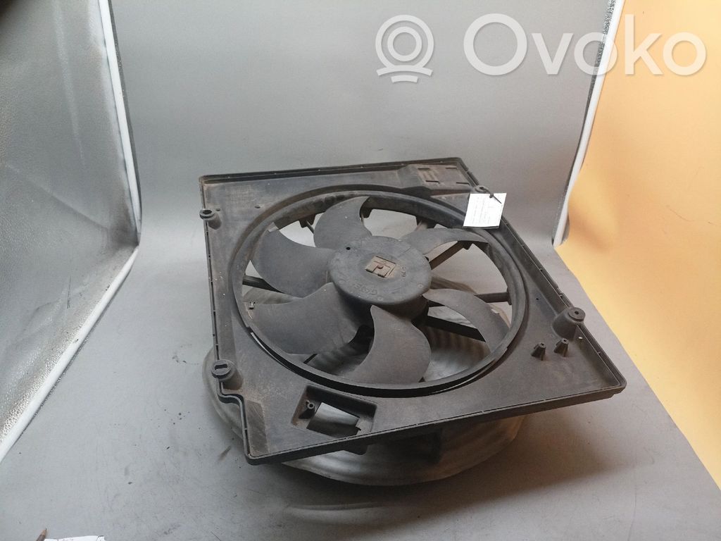 Elektrinis radiatorių ventiliatorius   7700421148,7700421148B