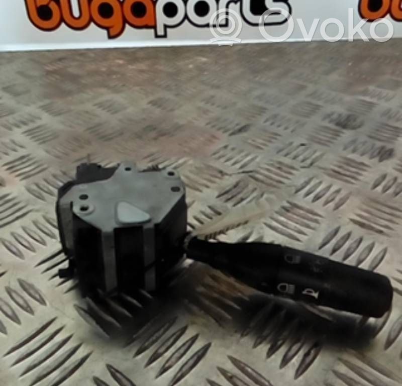 Renault Clio I Wiper turn signal indicator stalk/switch 