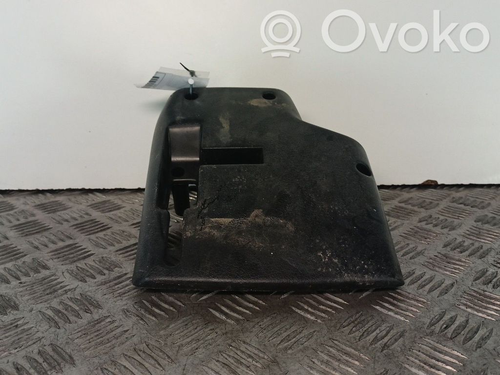 Nissan Sunny Ohjauspyörän pylvään verhoilu 