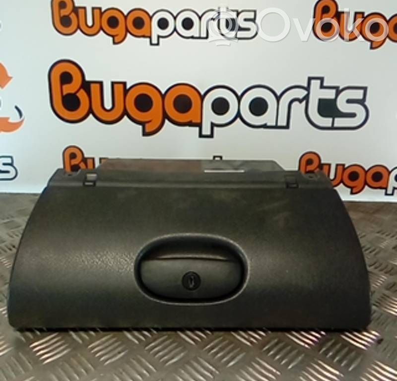 Opel Corsa B Glove box 