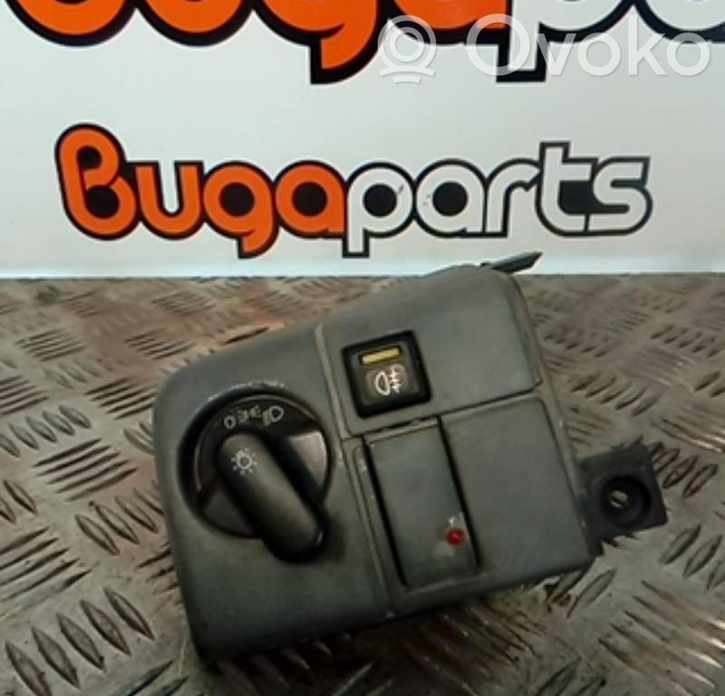 Opel Corsa A Lukturu slēdzis 