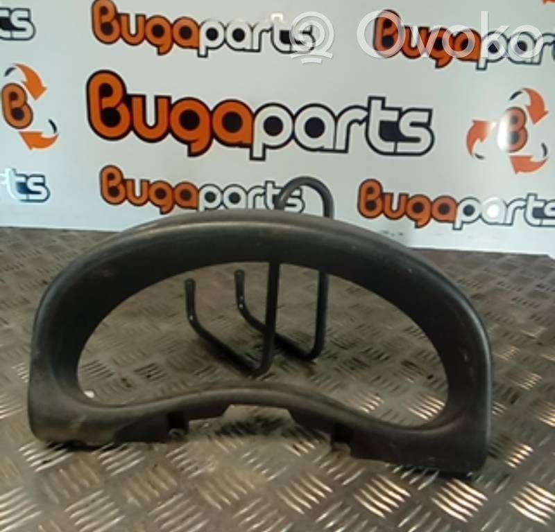 Opel Corsa B Prietaisų skydelio apdaila 