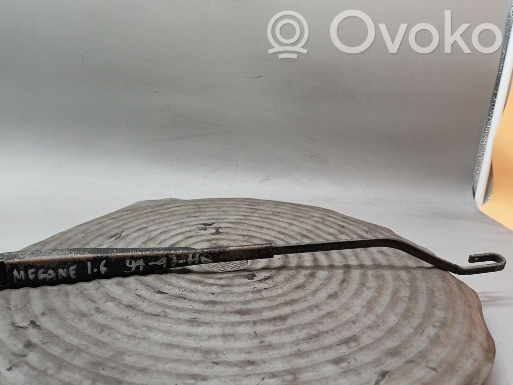 Front wiper blade arm   7700834481,7700834483