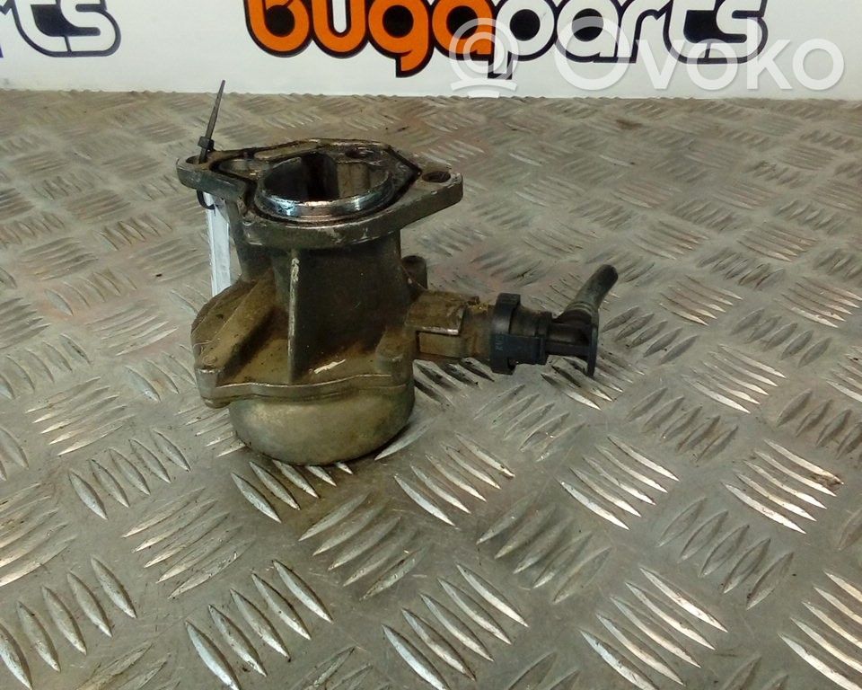 Vacuum pump   PIERBURG