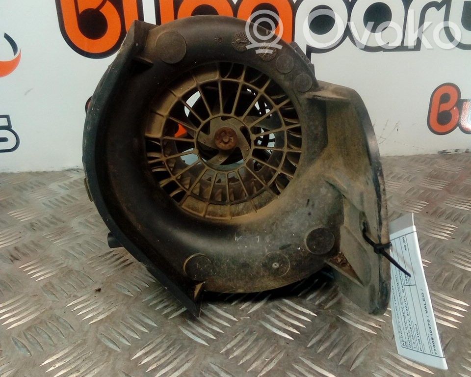 Lämmittimen puhallin   7700810270,VALEO