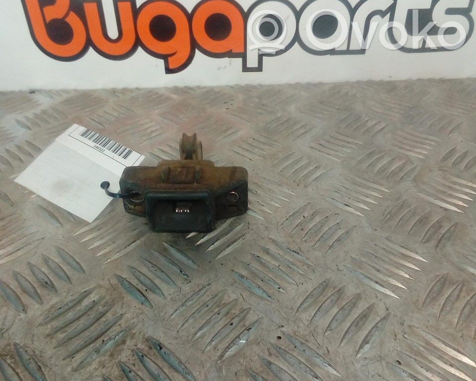 Renault Clio I Tailgate exterior lock 