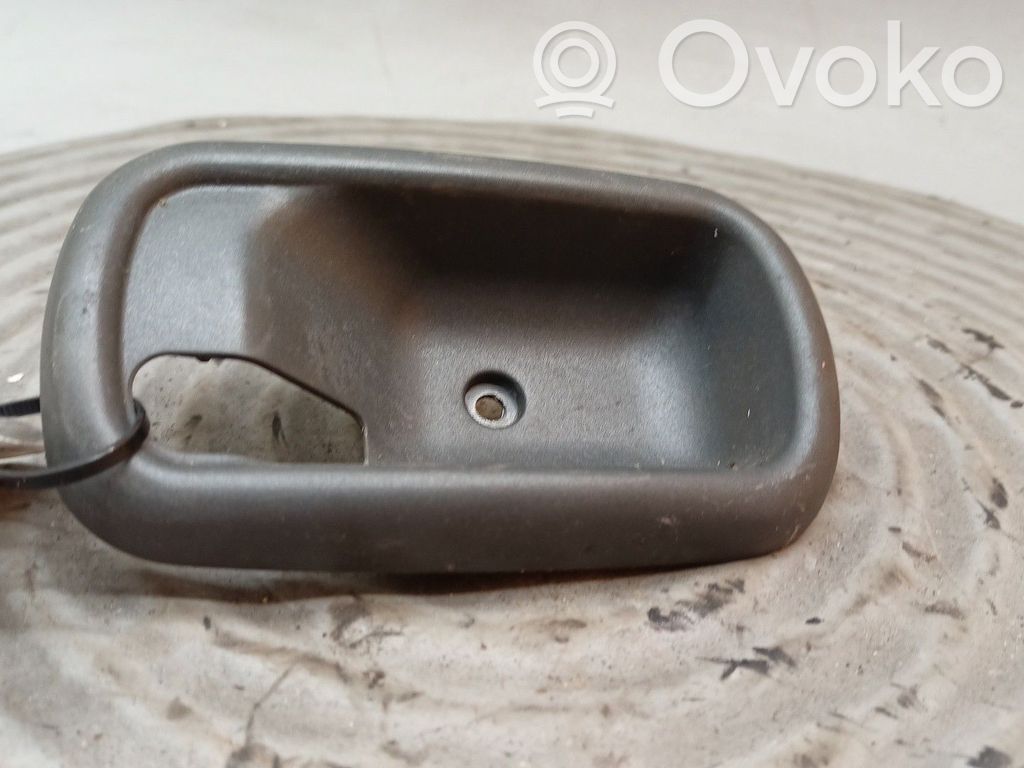 Fiat Punto (176) Manecilla interna puerta delantera 