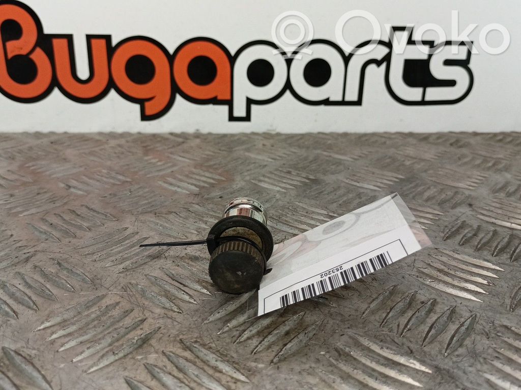 Renault Clio I Cigarette lighter 