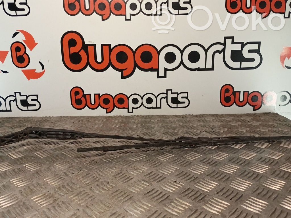 Front wiper blade arm   893955407C