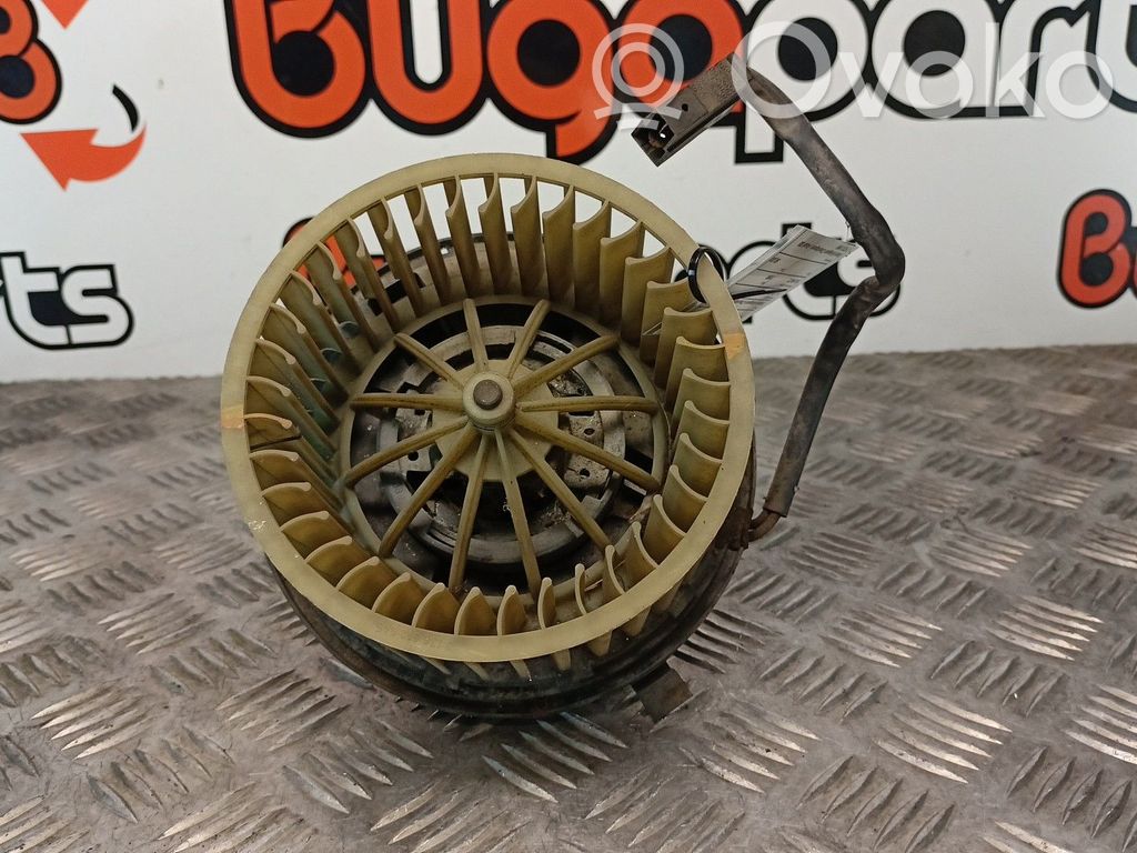 Audi 80 90 B3 Heater fan/blower 
