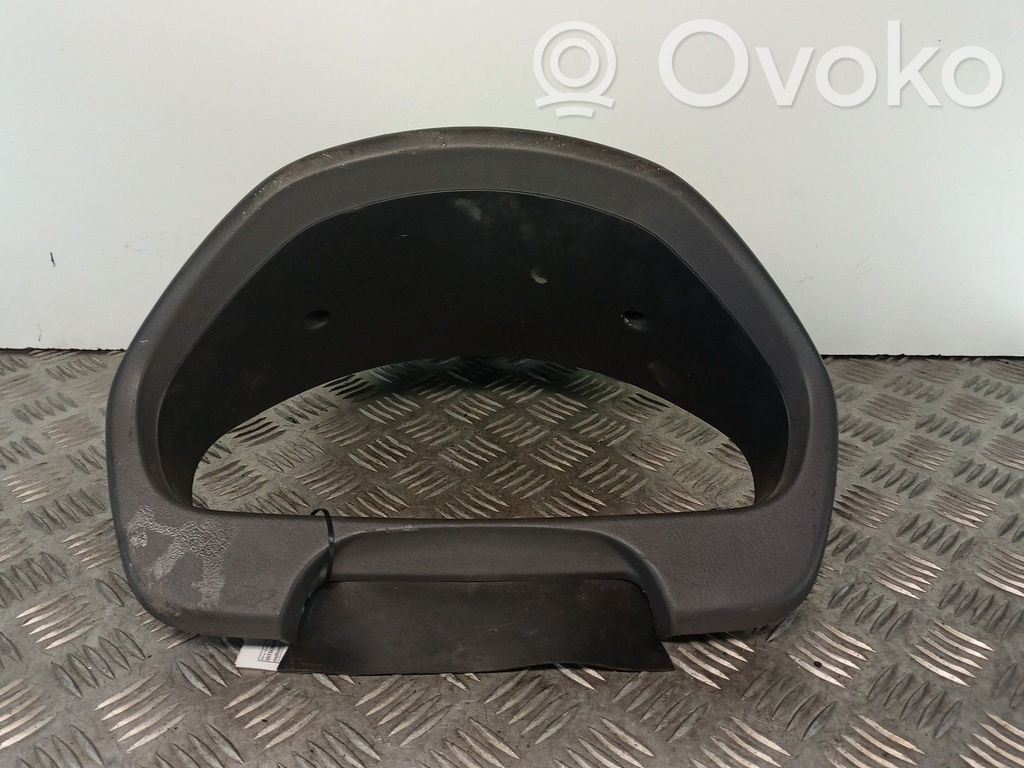 Dashboard trim   MR270249
