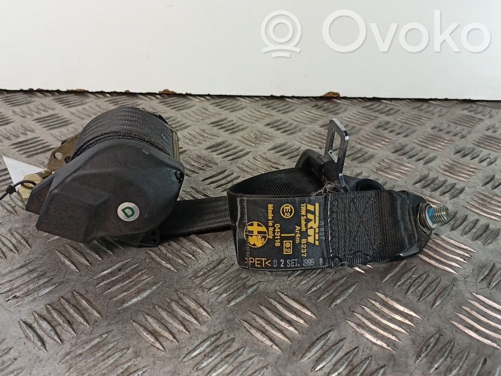 Alfa Romeo 145 - 146 Pas bezpieczeństwa fotela tylnego 