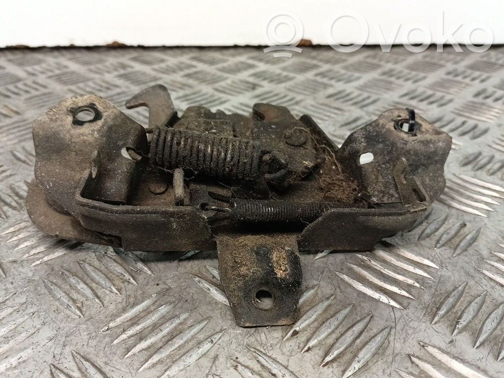 Mitsubishi Mirage V CJO Engine bonnet/hood lock/latch loop/hook 