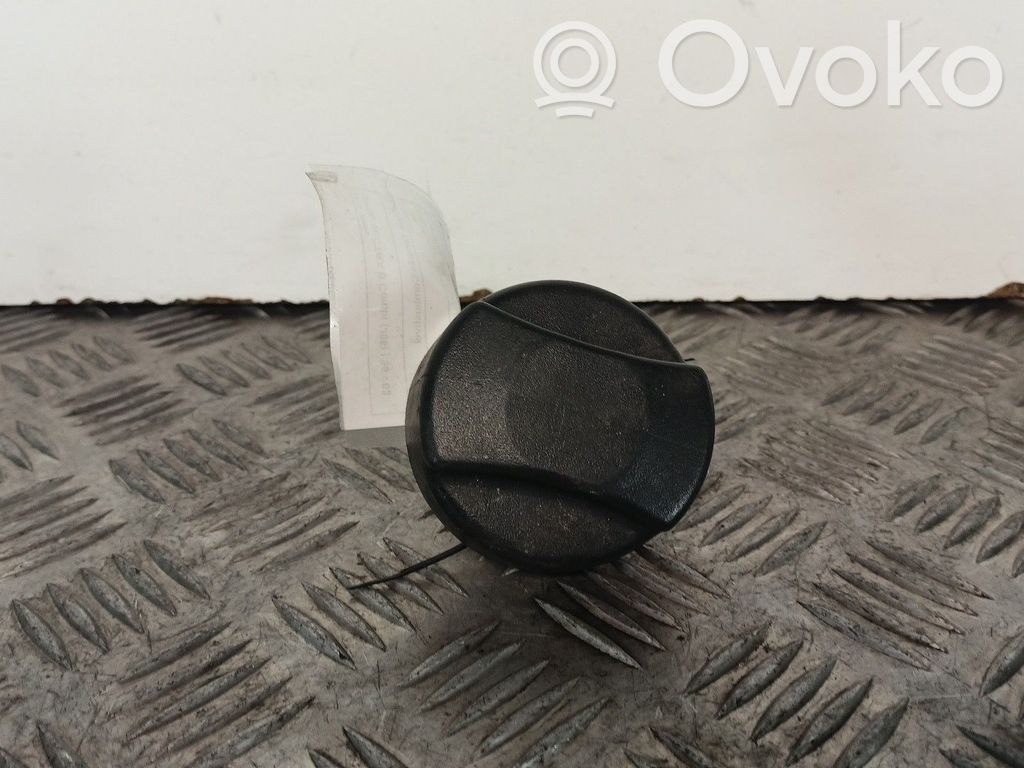 Opel Vectra B Degalų bako dangtelis 