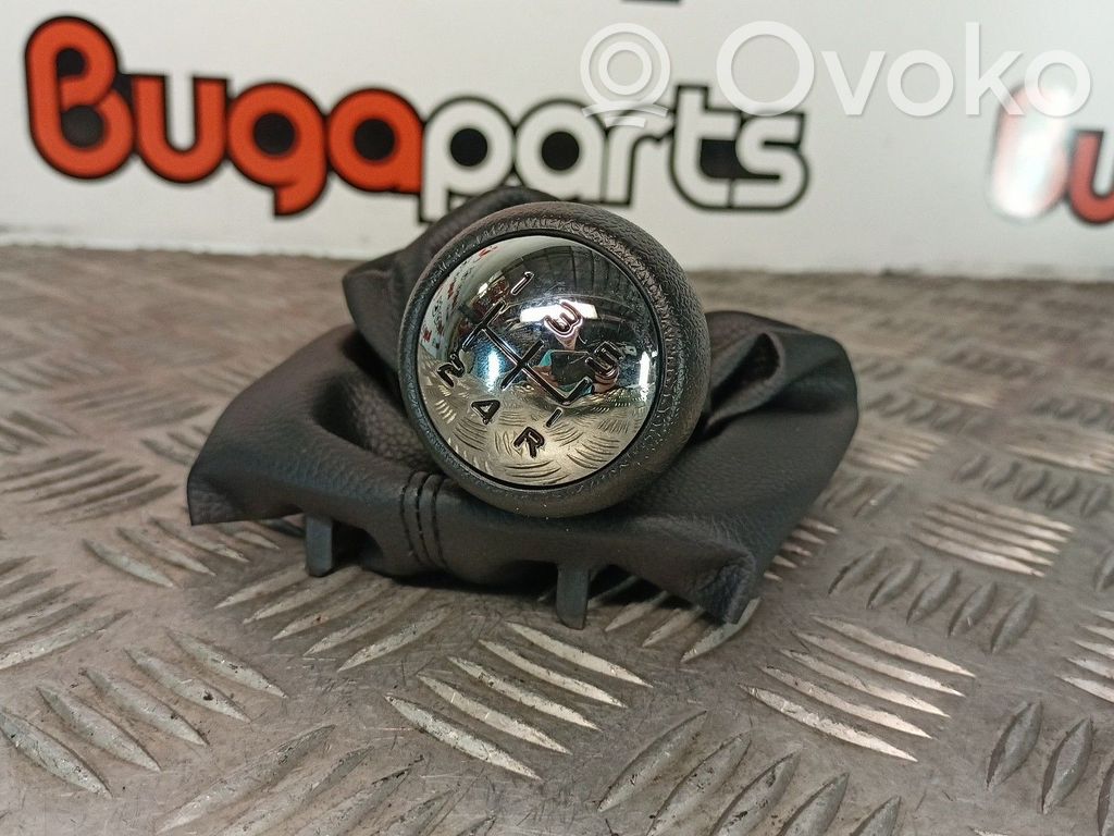 Peugeot 207 Pavarų perjungimo jungtukas/ rankenėlė 