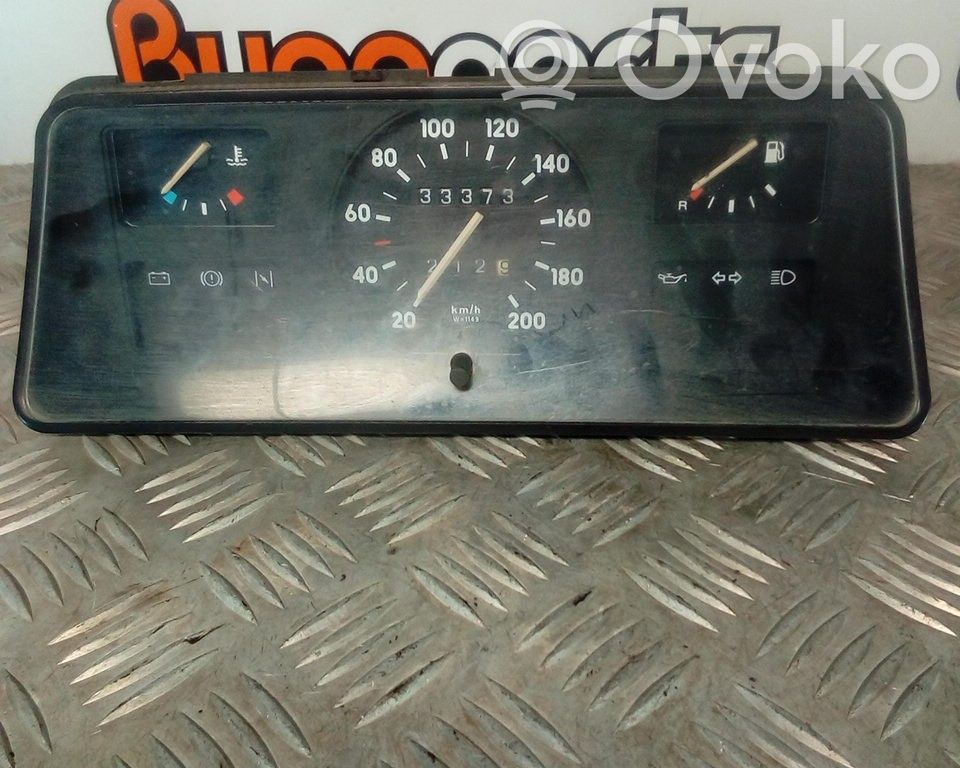 Opel Corsa A Speedometer (instrument cluster) 