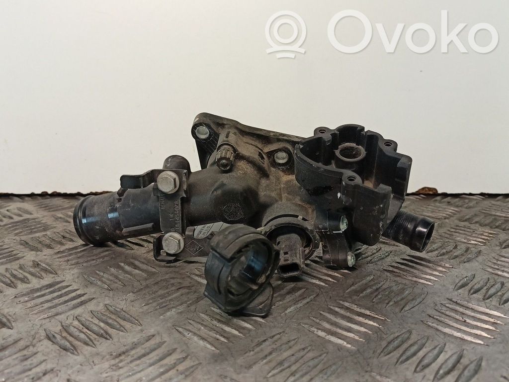 Nissan Qashqai Termostat / Obudowa termostatu 