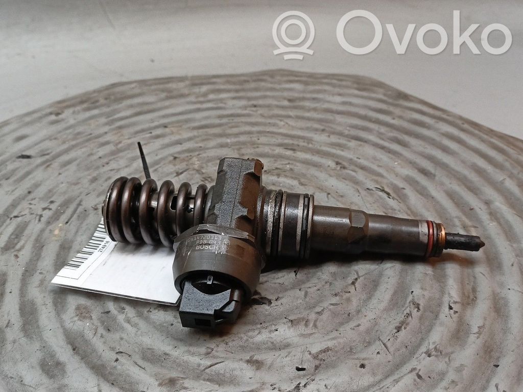 Inyector de combustible   0414720313,038130073BN