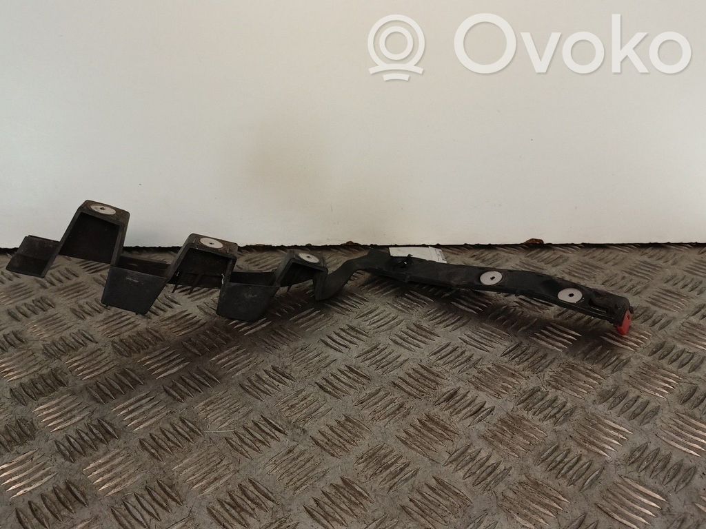 Rear bumper mounting bracket   13179903,475498868,ESQUERDO