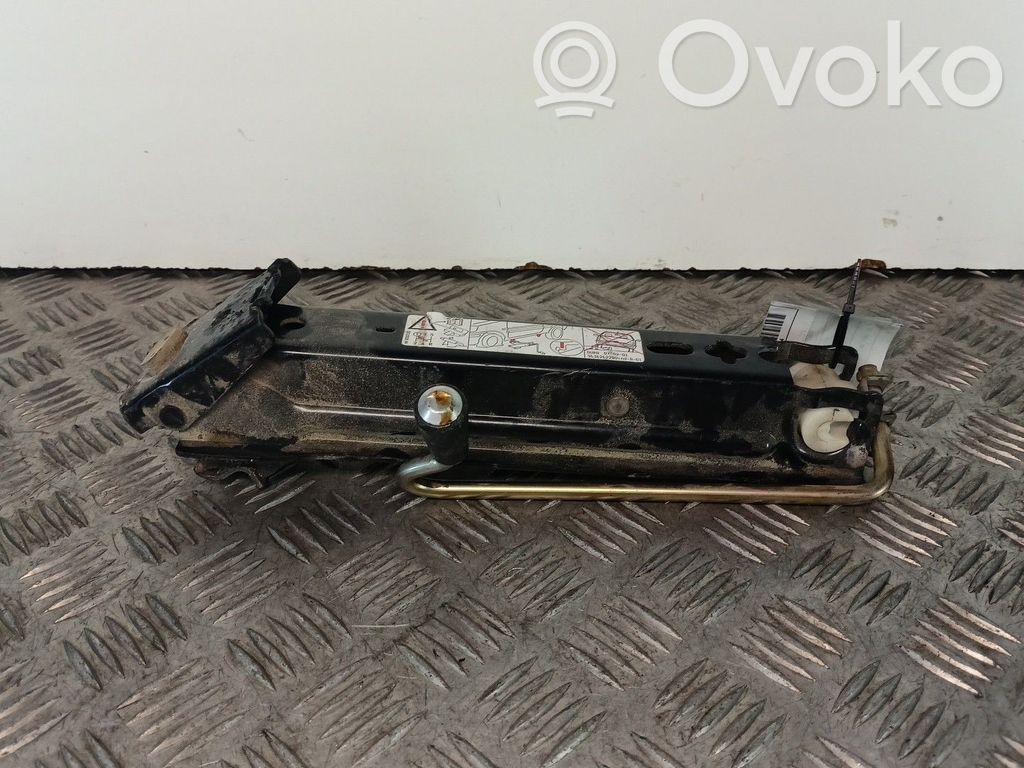 Citroen Xsara Lewarek samochodowy 