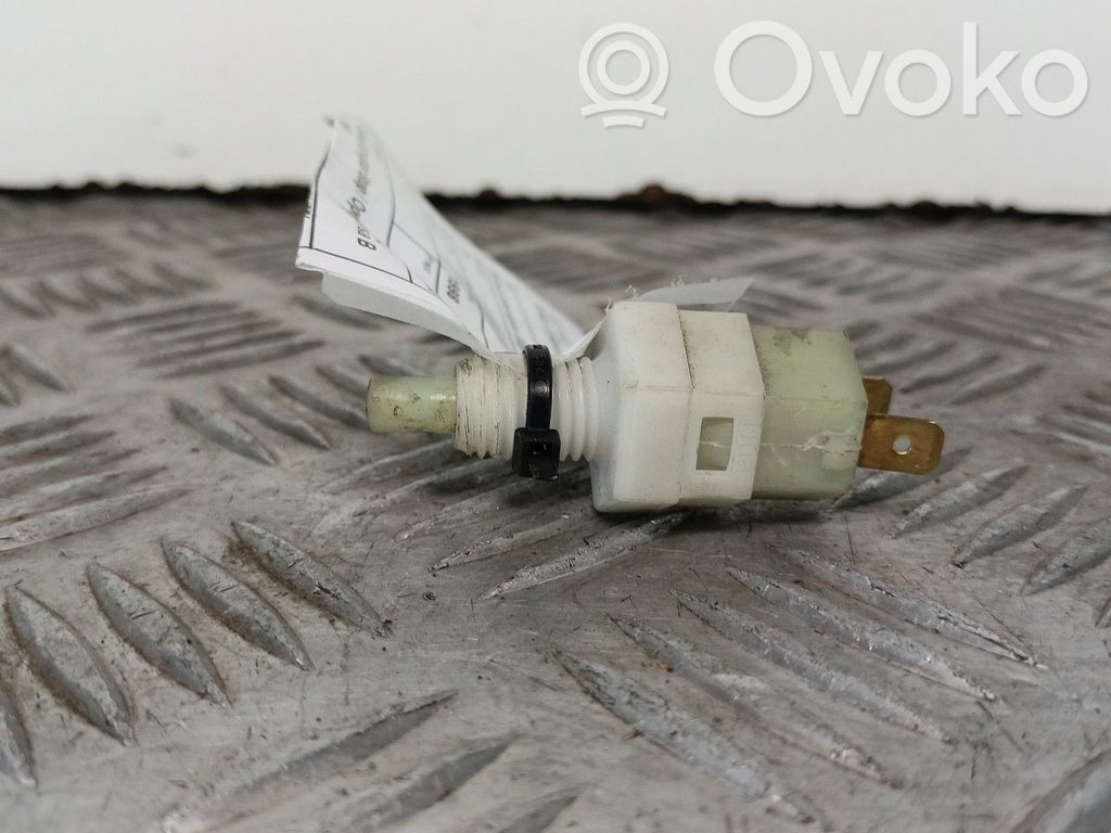 Venttiili   INTRRUPTOR,OPELCORSAB10