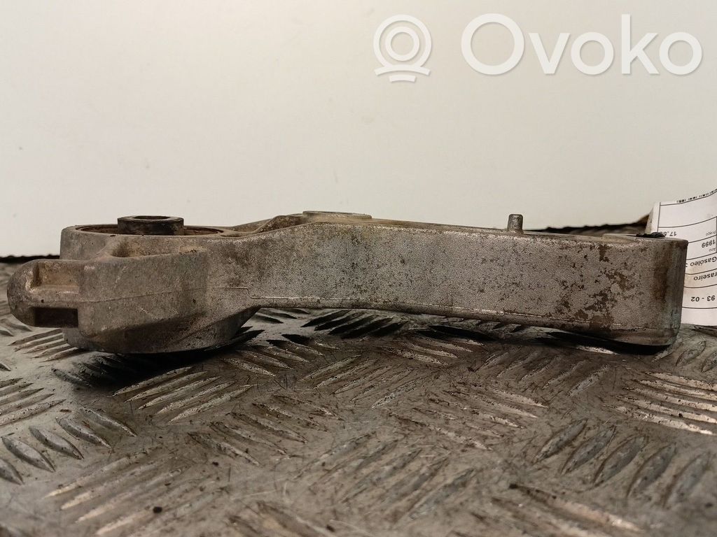 Dzinēja spilvens   9227883