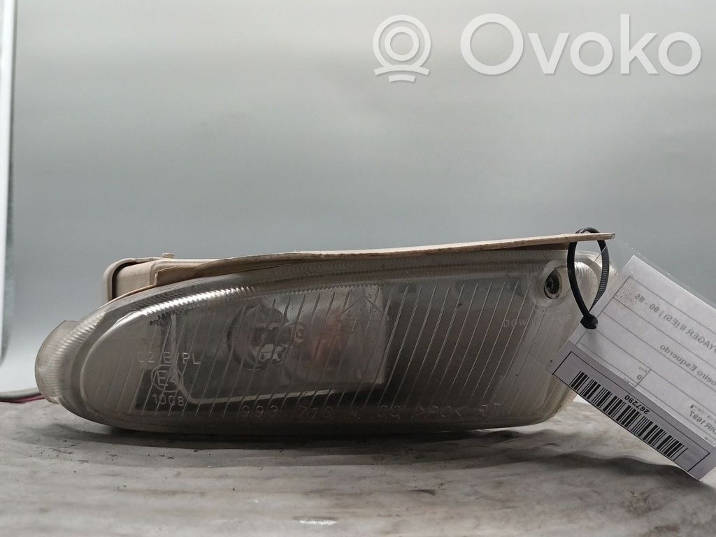 Feu antibrouillard avant   95874,993717