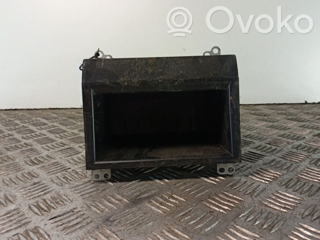 Toyota Corolla Verso E121 Glove box 