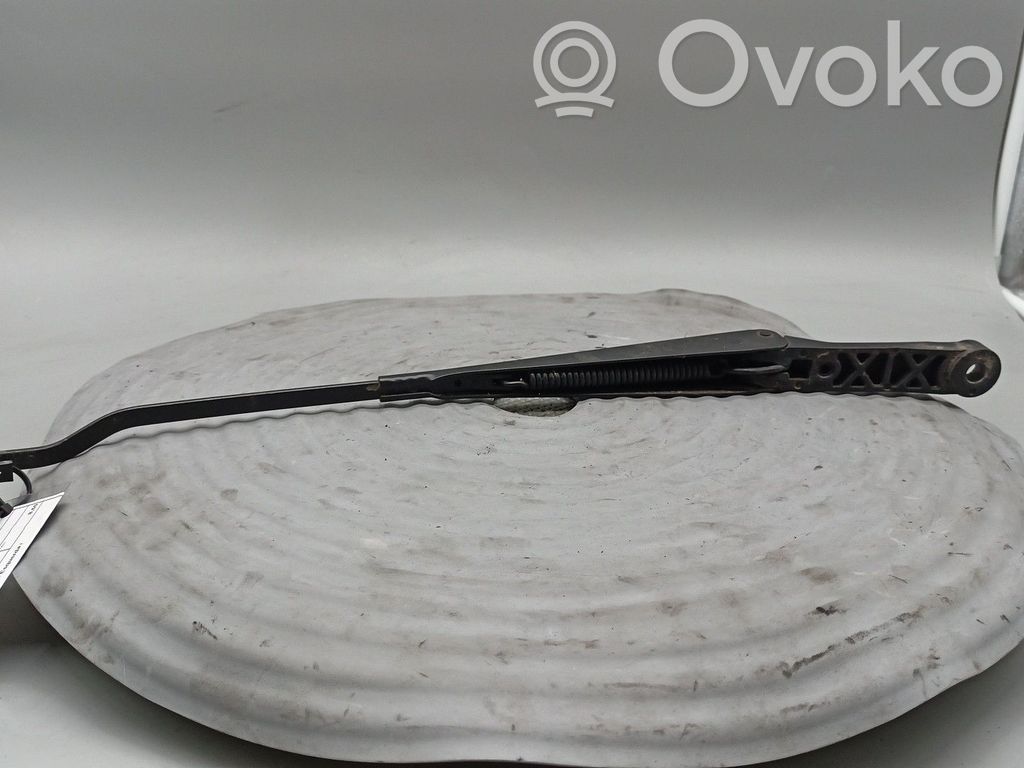 Seat Ibiza II (6k) Front wiper blade arm 