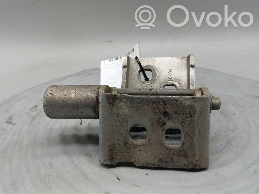 Front door upper hinge   8200213723,213723,DIREITA
