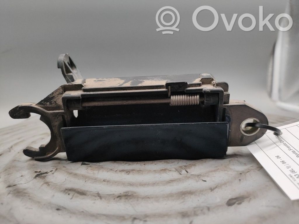 Audi A3 S3 8L Etuoven ulkokahva 