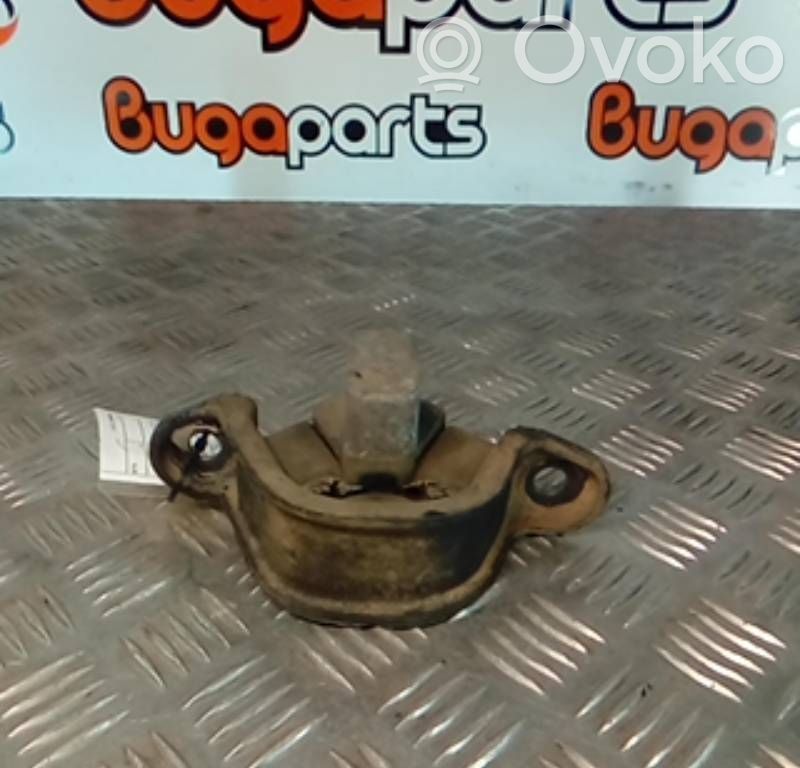 Opel Vectra A Engine mount bracket 